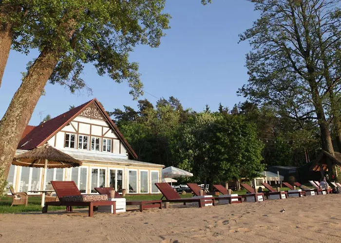 Jabłoń Lake Resort